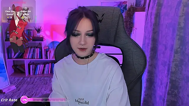 Snapshot of LiliLuna chatting on 3, 10, 2025 LiliLuna online show from 3, 10, 2025