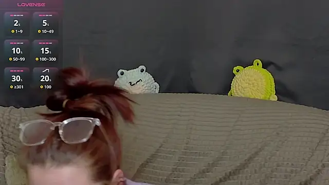 ElzaBlis online show from 10, 11, 2025