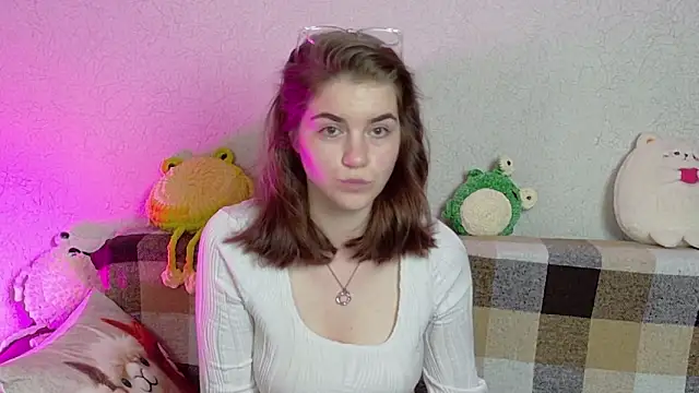 ElzaBlis online show from 10, 6, 2026