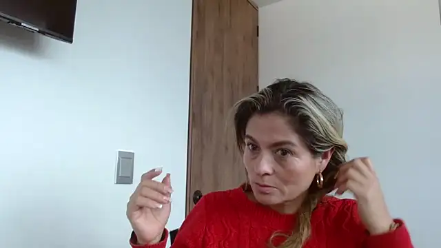 linda-mature43 online show from 14, 11, 2025