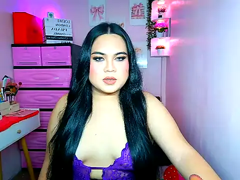 YourThicc bella online show from 11, 7, 2026