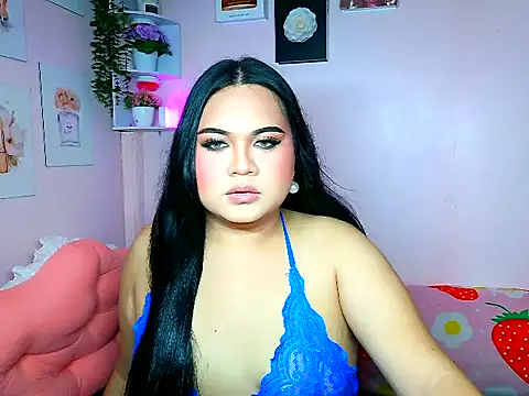 YourThicc bella online show from 25, 7, 2026