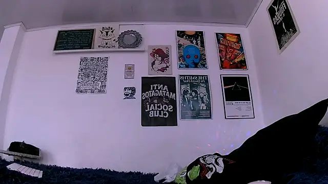 plutonbluemooon333 online show from 7, 7, 2026