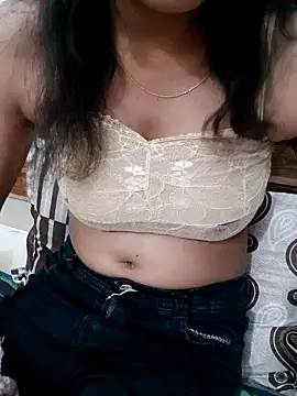 Snapshot of Kittu-rani66 chatting on 13, 11, 2025 Kittu-rani66 online show from 13, 11, 2025