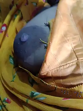 Snapshot of kajalbhabhi44 chatting on 11, 6, 2026 kajalbhabhi44 online show from 11, 6, 2026