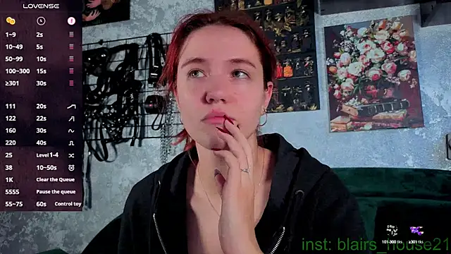 Snapshot of the_high_priestess chatting on 27, 9, 2025 the high priestess online show from 27, 9, 2025