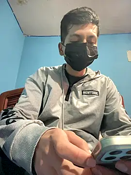 Snapshot of Sebas34_ chatting on 16, 11, 2025 Sebas34 online show from 16, 11, 2025