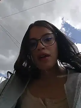 asumi 18 online show from 7, 11, 2025