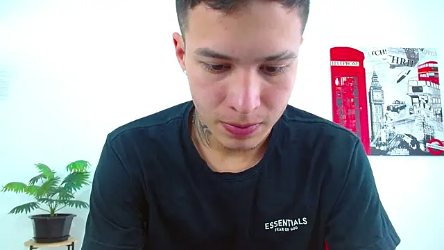 Cumandres18 online show from 9, 4, 2026