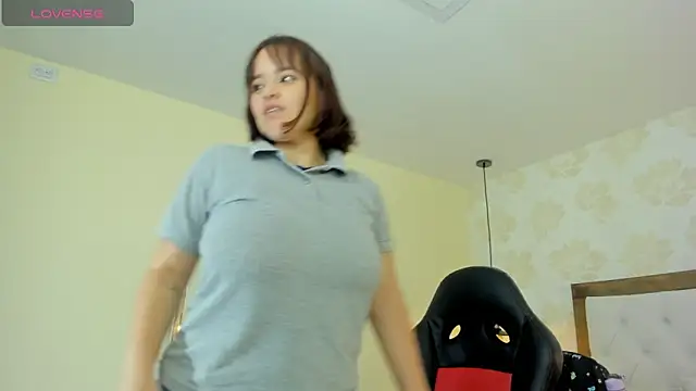 GIANAMILLER6 online show from 22, 4, 2026