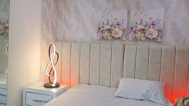 Tifany boobsgb online show from 27, 11, 2025