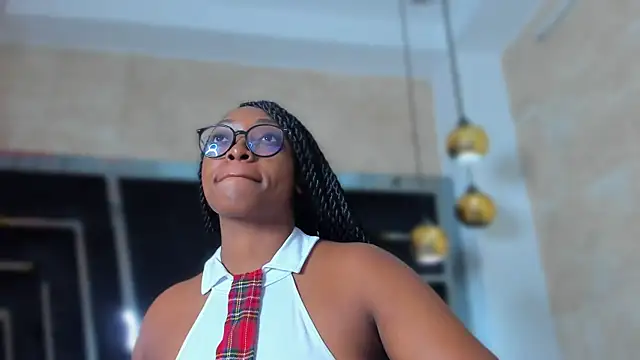 YallianaBrooks online show from 2, 7, 2026