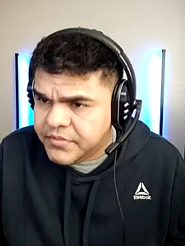 Snapshot of perversus12 chatting on 25, 2, 2026 perversus12 online show from 25, 2, 2026