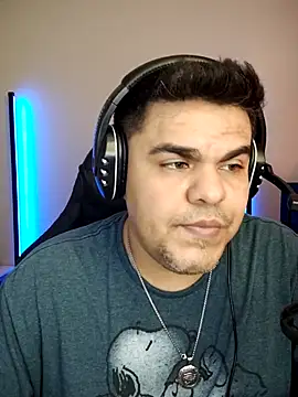 Snapshot of perversus12 chatting on 27, 2, 2026 perversus12 online show from 27, 2, 2026