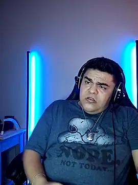 Snapshot of perversus12 chatting on 1, 3, 2026 perversus12 online show from 1, 3, 2026