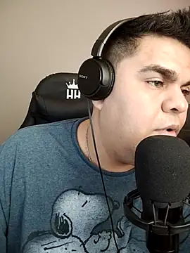 Snapshot of perversus12 chatting on 1, 3, 2026 perversus12 online show from 1, 3, 2026