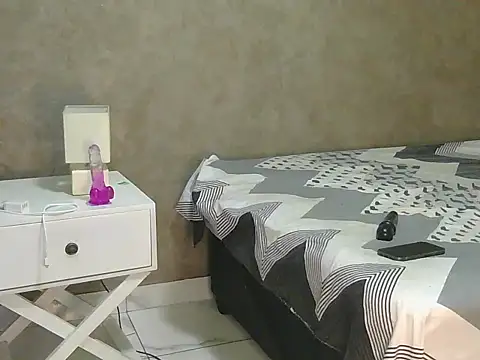 BQueen223 online show from 25, 10, 2025