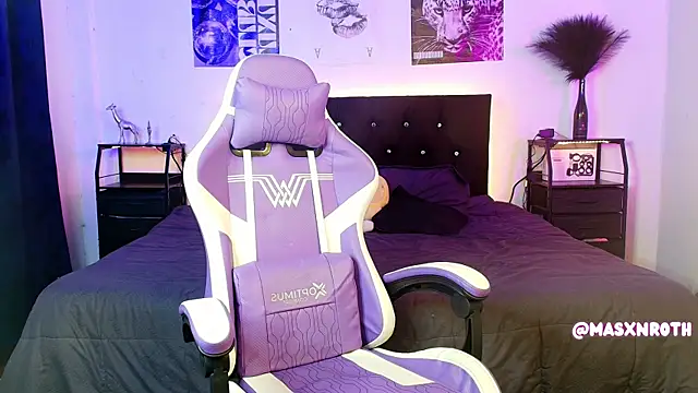 Snapshot of Mason_Rothwell chatting on 16, 12, 2025 Mason Rothwell online show from 16, 12, 2025