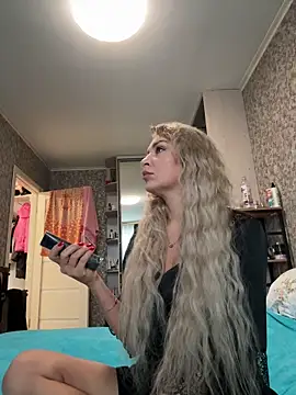 Snapshot of eva_sexxx chatting on 2, 12, 2025 eva sexxx online show from 2, 12, 2025