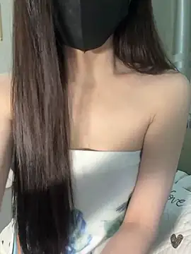 Snapshot of Dior_baby chatting on 4, 11, 2025 Dior baby online show from 4, 11, 2025