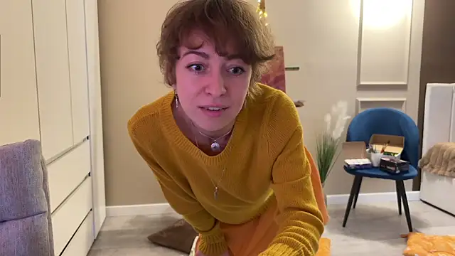 daniellia  online show from 31, 10, 2025