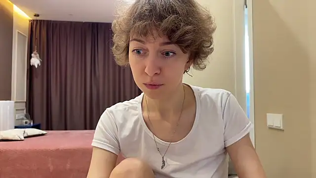 daniellia  online show from 22, 11, 2025