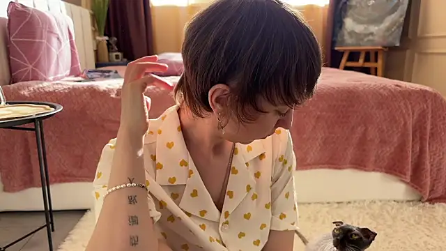 daniellia  online show from 28, 4, 2026