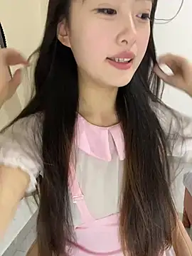 Snapshot of MengMeng0515 chatting on 22, 6, 2026 MengMeng0515 online show from 22, 6, 2026