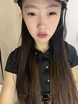 Snapshot of MengMeng0515 chatting on 28, 6, 2026 MengMeng0515 online show from 28, 6, 2026