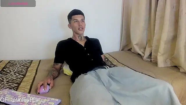 Snapshot of Savajelust chatting on 2, 5, 2026 Savajelust online show from 2, 5, 2026