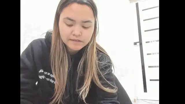 saika blush online show from 15, 12, 2025