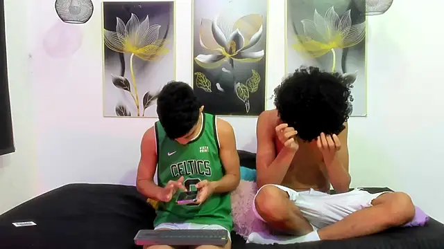 Violet Dream2 online show from 12, 3, 2026