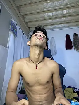 Violet Dream2 online show from 25, 4, 2026