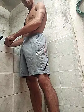 Brayanellatino online show from 21, 4, 2026