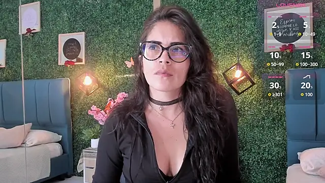 Linagh  online show from 18, 10, 2025