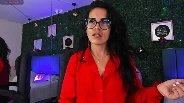 Linagh  online show from 19, 11, 2025