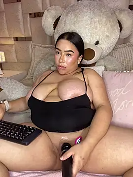 Zoey thompson online show from 21, 4, 2026