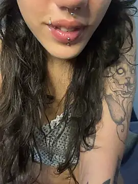 Snapshot of virtualgirlbr chatting on 12, 1, 2026 virtualgirlbr online show from 12, 1, 2026