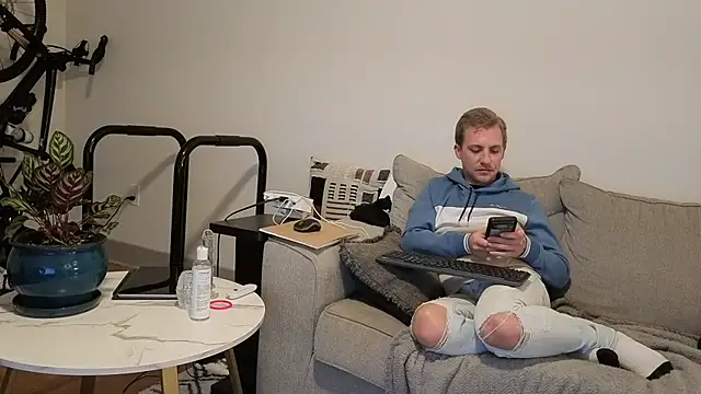 Snapshot of Drakerileyxxx chatting on 11, 1, 2026 Drakerileyxxx online show from 11, 1, 2026