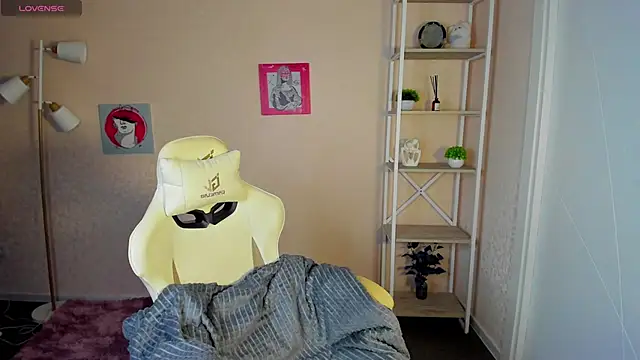 R0cket bunny online show from 25, 9, 2025