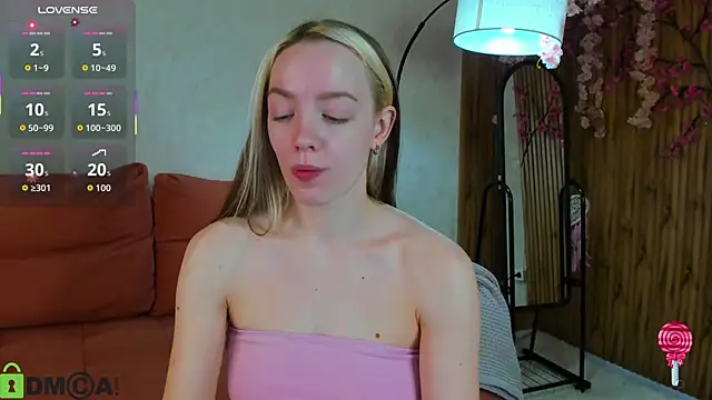 Snapshot of R0cket_bunny chatting on 10, 6, 2026 R0cket bunny online show from 10, 6, 2026