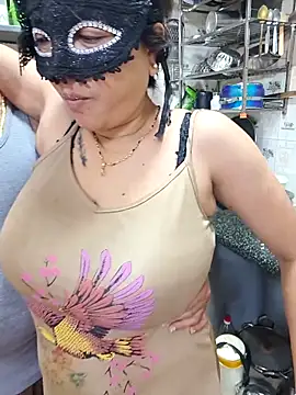 Snapshot of Queen_Nightt chatting on 17, 12, 2025 Queen Nightt online show from 17, 12, 2025