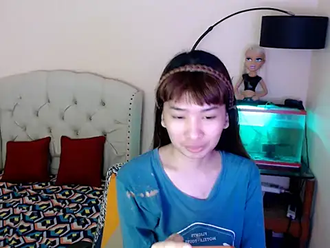 ShantalFoxxy  online show from 16, 1, 2026