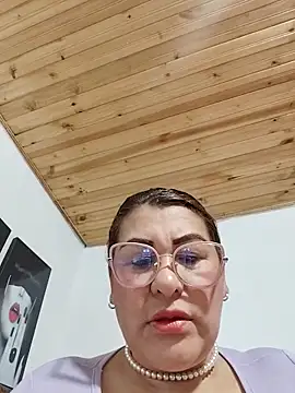 AlexxiaaMat online show from 28, 4, 2026