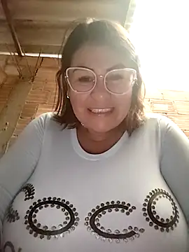 Snapshot of AlexxiaaMat chatting on 12, 5, 2026 AlexxiaaMat online show from 12, 5, 2026