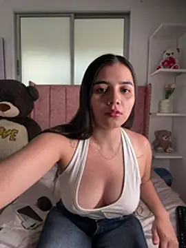 salomecute21 online show from 10, 6, 2026