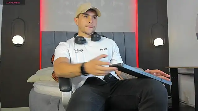 Snapshot of Liam_walk_ chatting on 12, 2, 2026 Liam walk online show from 12, 2, 2026