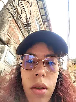 Pamelamiler   online show from 23, 4, 2026