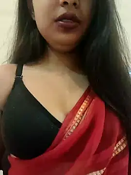 Snapshot of Maahhii_2 chatting on 20, 10, 2025 Maahhii 2 online show from 20, 10, 2025
