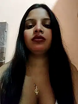Snapshot of Maahhii_2 chatting on 20, 12, 2025 Maahhii 2 online show from 20, 12, 2025